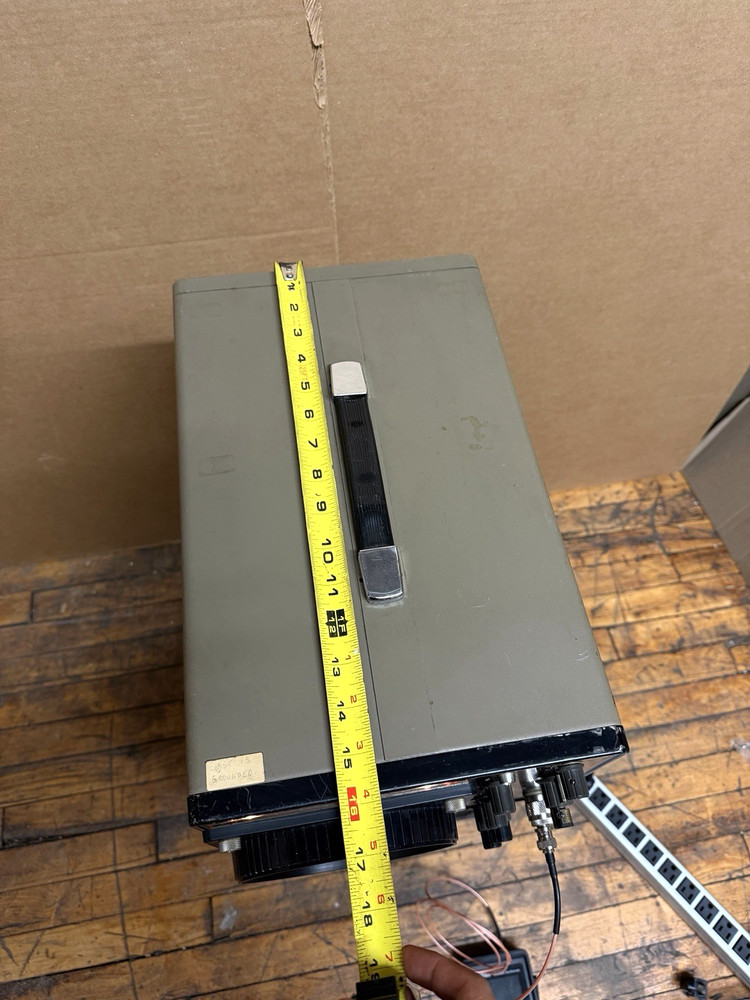 Vintage B&K Precision 1460 Solid State Triggered Sweep Oscilloscope