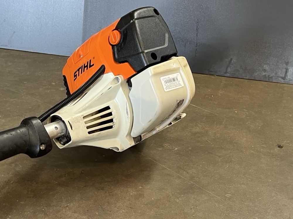 STIHL FS111R String Trimmer / 31cc Professional Grade Starts & Runs Great 👍🌱