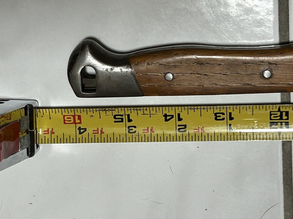 Older Bayonet No visible Markings