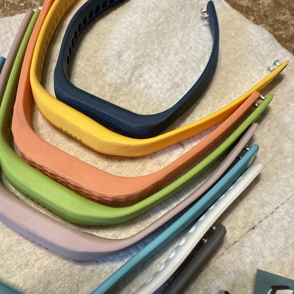 Set Of Fitbit Flex 2 Replacement Bands Used Small