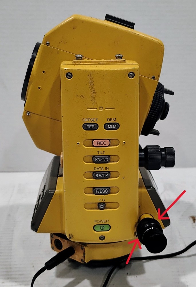 Topcon GTS-303D Electronic Precise Surveying And Data Collection Power Tested