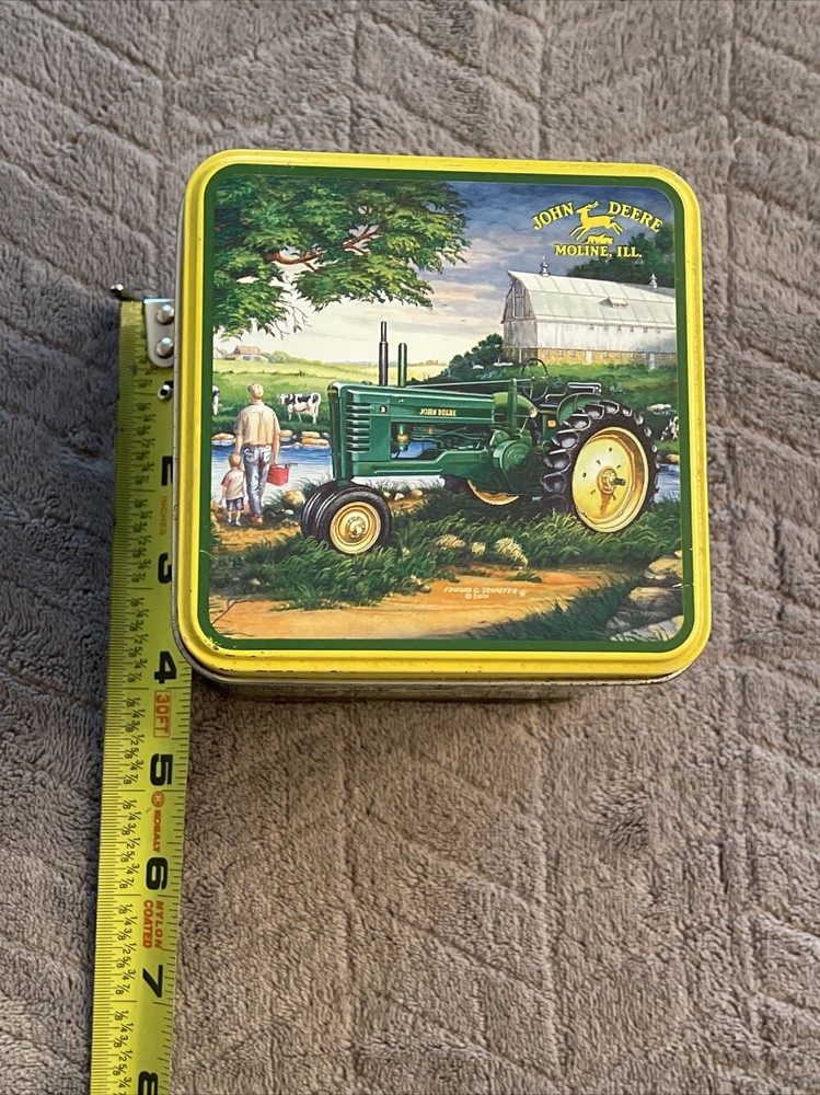 John Deere 2005 Spring Cube Tin Collector’s Tin