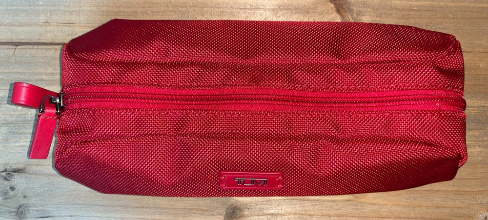Tumi Accent Electronic Cord Pouch – Red