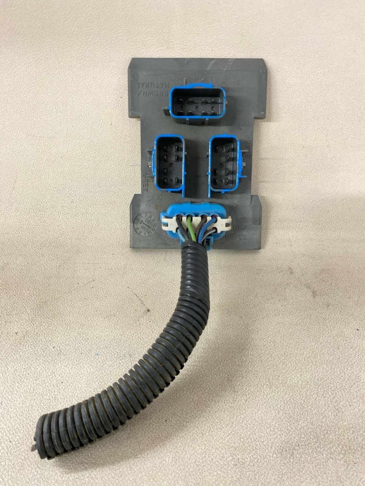 2000 GMC Sierra 1500 Tail Light Tail Lamp Circuit Board Control Module OEM