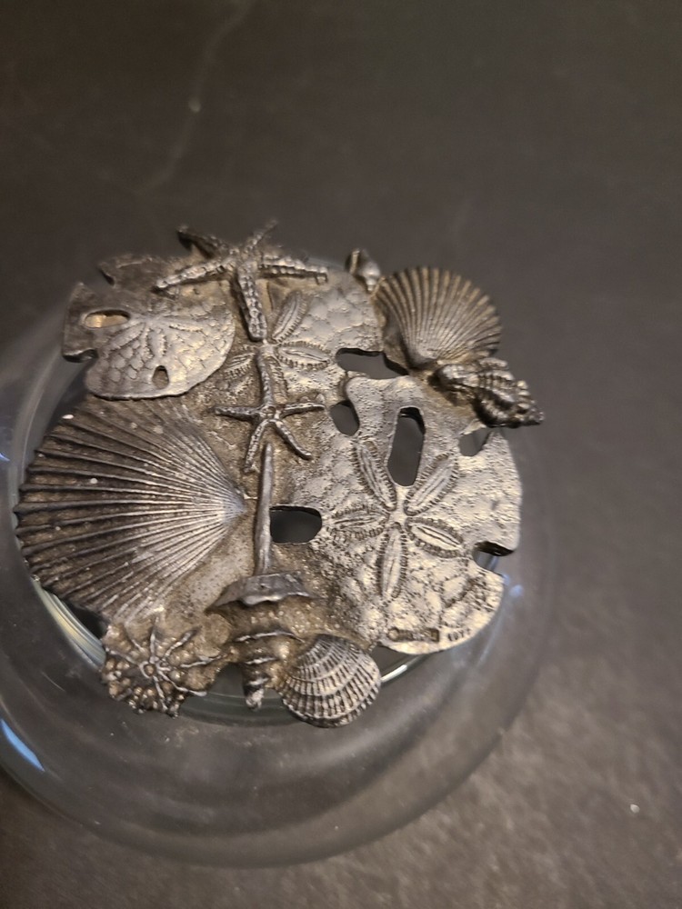Potpourri Jar With Sea Shell Lid
