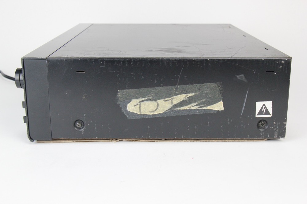 SONY DTC-700 Digital Audio Tape Deck DAT Powers On Untested