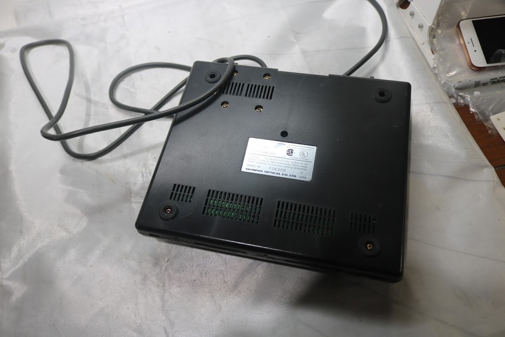 Olympus Optical Co. PearlCorder Model T100 Microcassette Transcriber