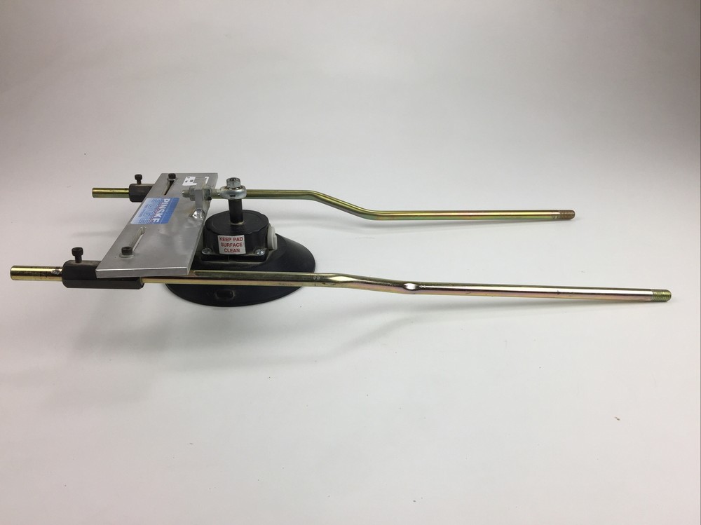 Pinske Edge circular router guide / laminate