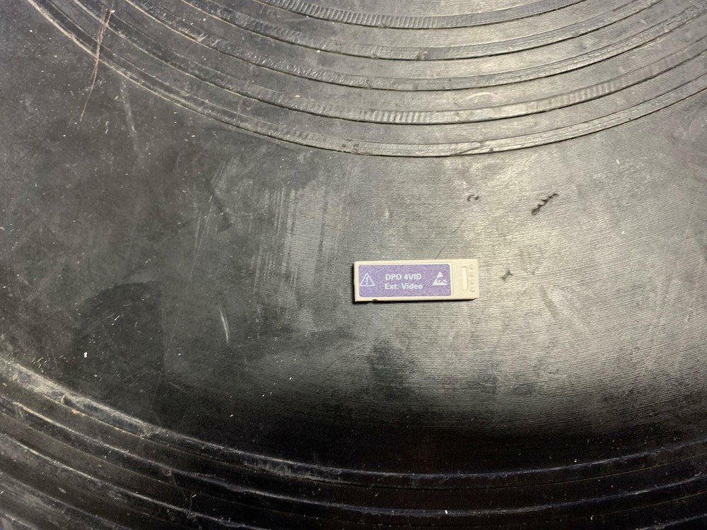 Tektronix DPO4VID Module