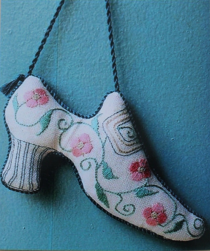 Fancy Footwork Fob - by Nostalgic Needle