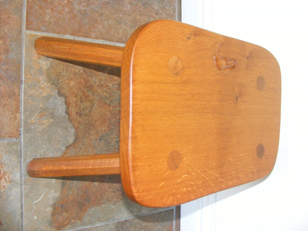 UNUSUAL BEAVERMAN COLIN ALMACK ODD OAK SHAPED STOOL /SIDE TABLE ( MOUSEMAN )