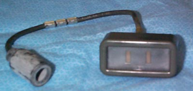 12 V.   F. Blackout Marker Light, M880, CUCV, P/N 12258211 NSN: 6220-01-083-5401