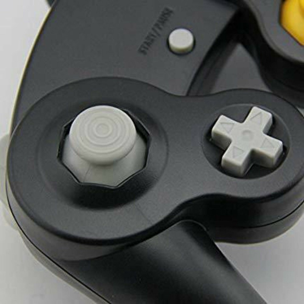 2 Black GameCube Controller with 2 cord Extension and 128mb Memory Card