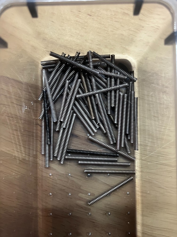 DETENT PIN SPRING / 20 Pack