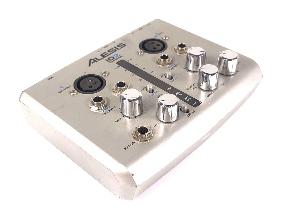 Alesis iO2 Express USB Audio Interface (C2018-493)
