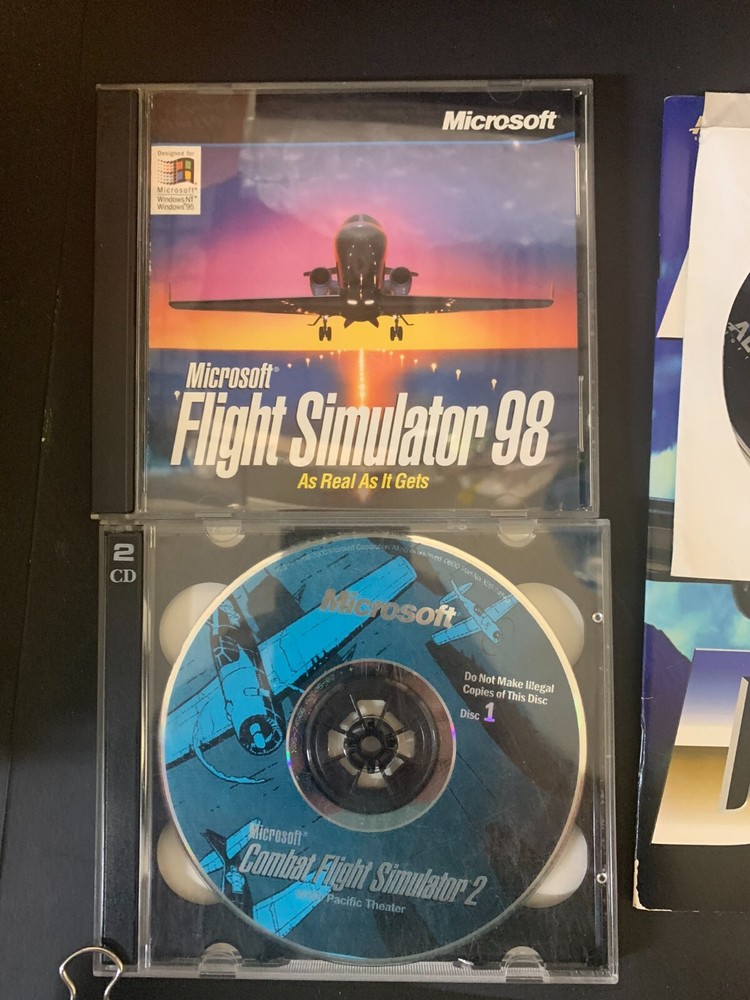 Vtg Lot of PC Flight Simulator Games Programs Software Microsoft Abacus 1998 200