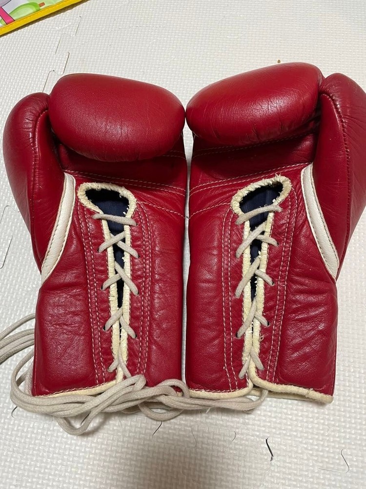 Winning Boxing Gloves Professional Type 8oz Red String type JAPAN MS200 Used