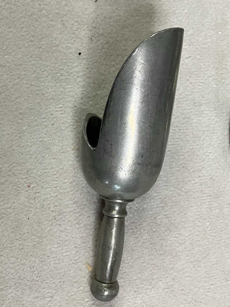 Victorian Sugar Scuttle Server