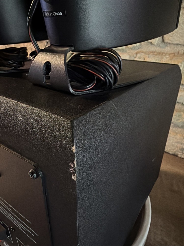 Klipsch ProMedia 2.1 THX® Certified Computer Speaker System. Video!