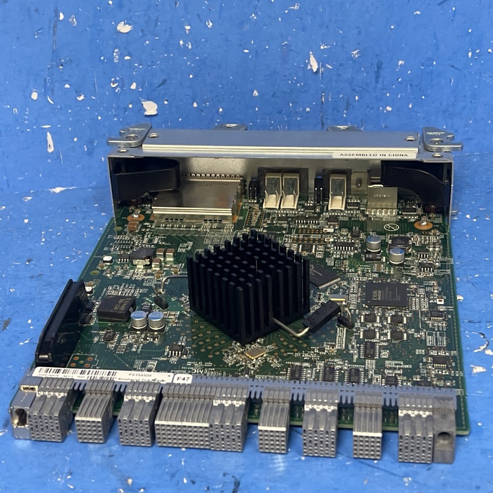 EMC 303-104-000E 6GB SAS CONTROLLER CARD