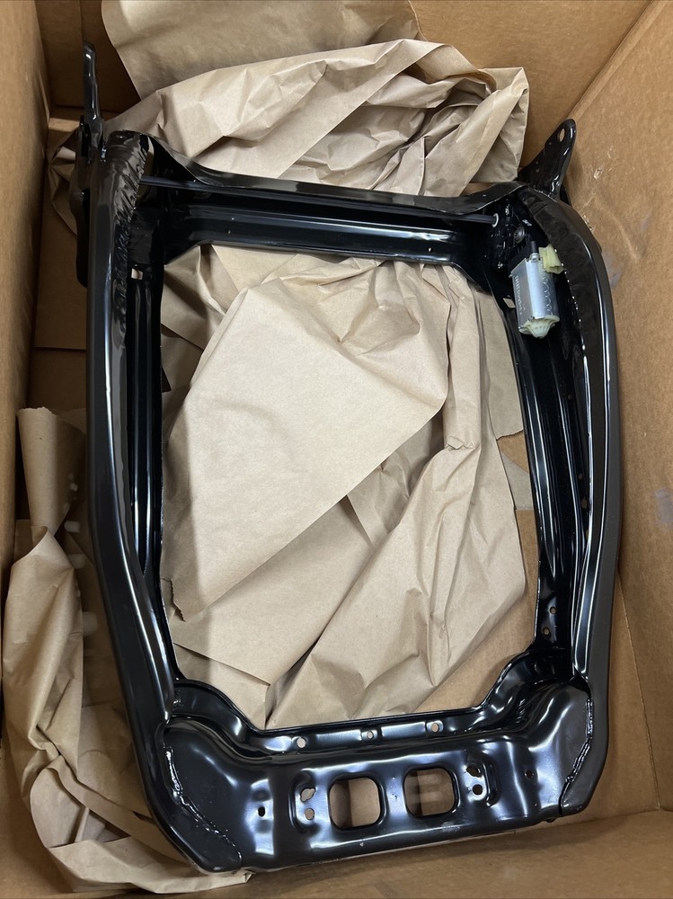 New OEM Navistar International 6041755C1 Frame Assembly Back Left Right