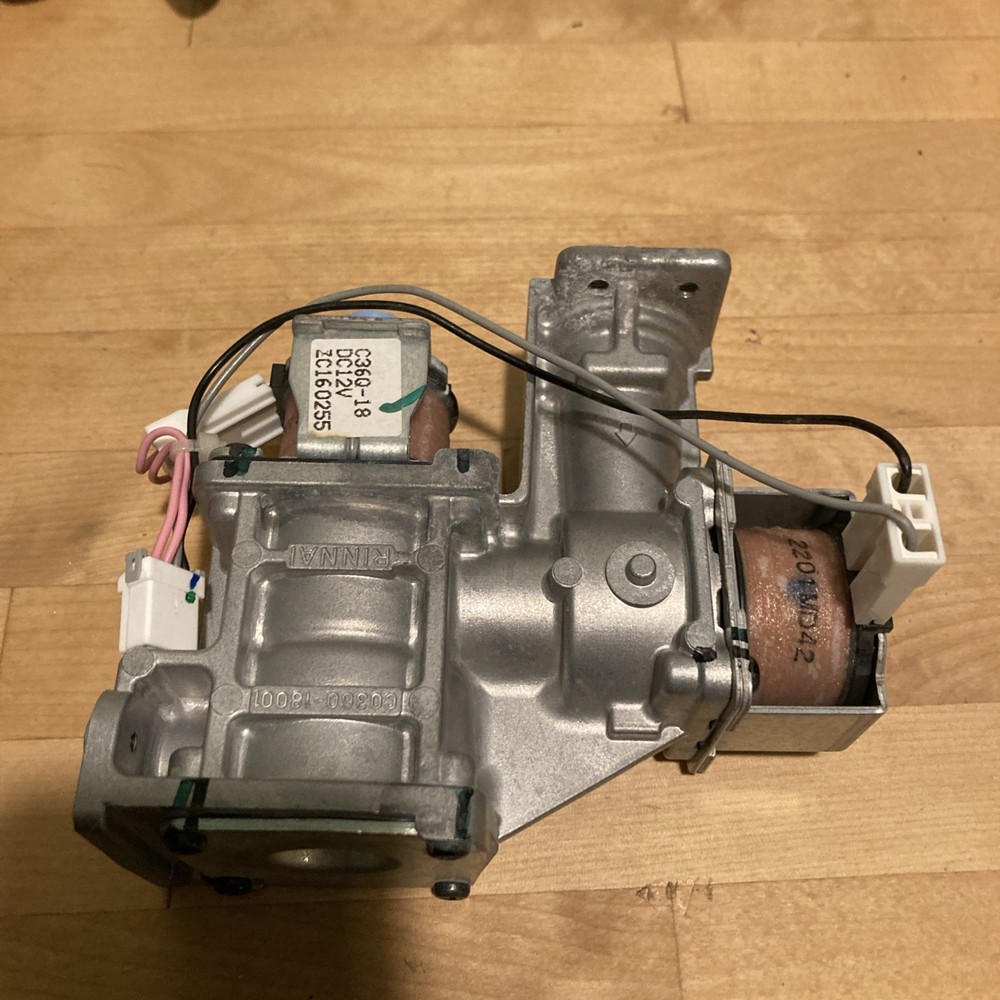 C36Q-18  Gas Control, NG, Water Heater, Tankless Used