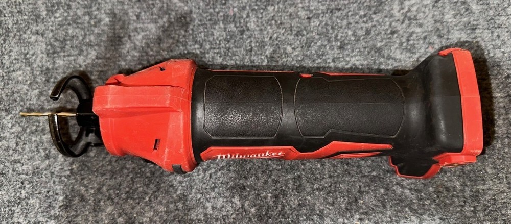 Milwaukee 2627-20 18V Cut-Out Tool (Tool Only)