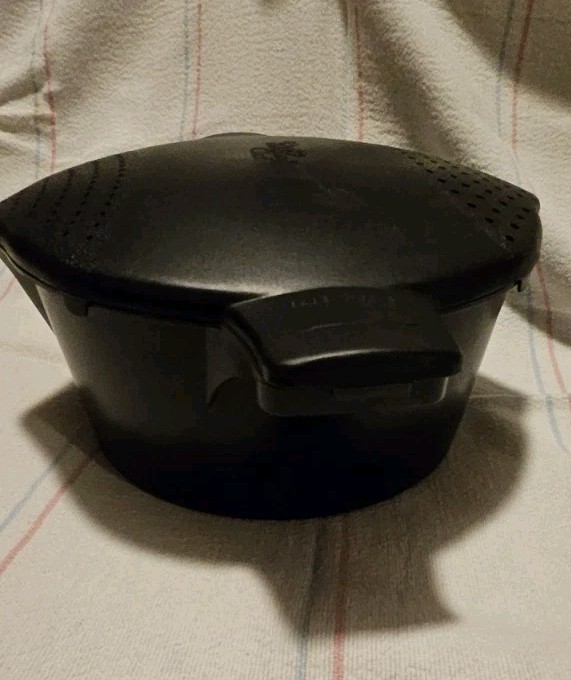 The Pampered Chef Rice Cooker