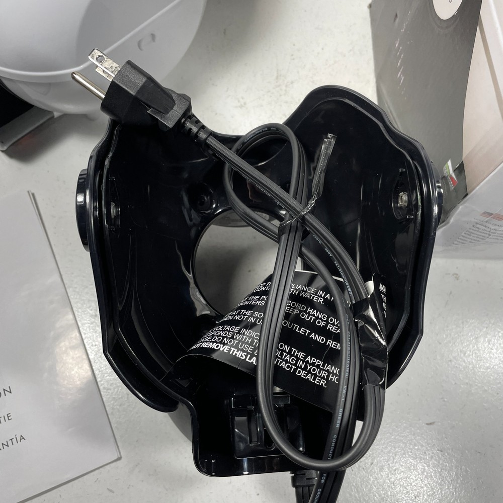 Uccello Powered Kettle Tipper New Open Box