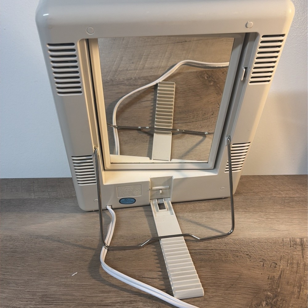 GE Lighted Tri-Fold Vanity Makeup Mirror Magnifying Model 106658 Tested ~Works