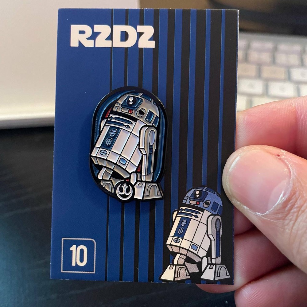 R2D2 - Star Wars Enamel Pin (New)