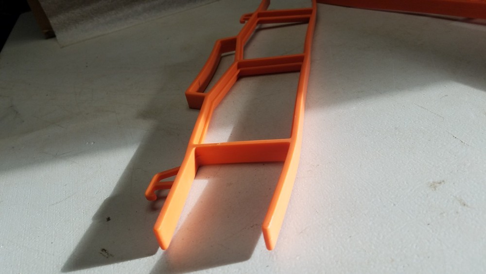 Plastic Christmas Light Cord Wrap (C)