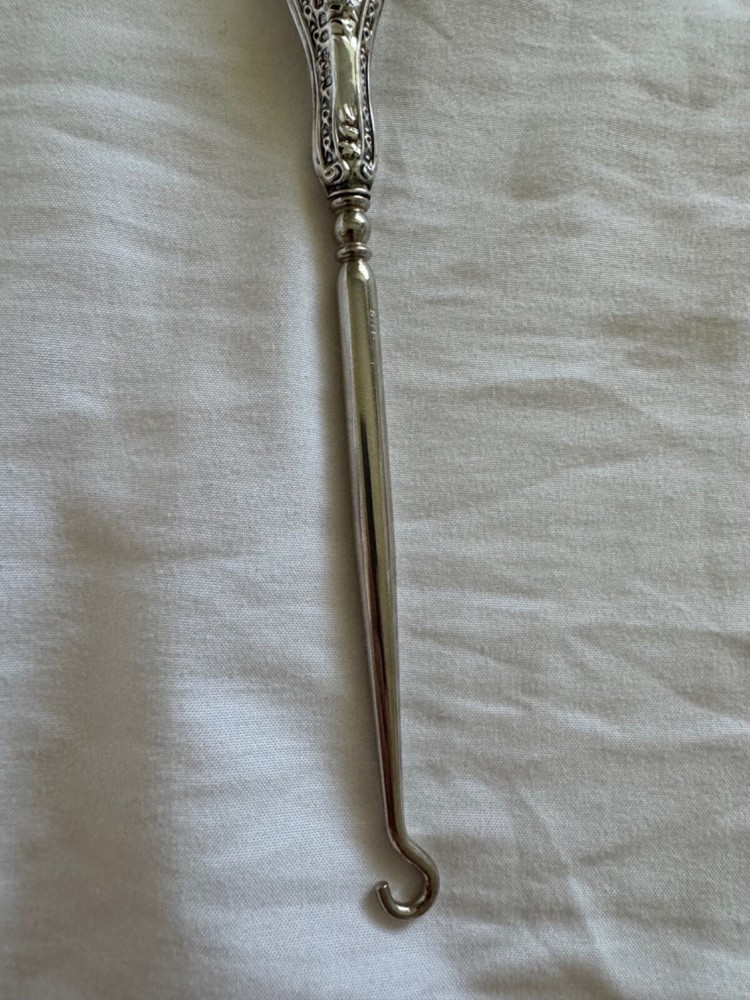 Antique Lionel Smith & Co. Sterling Silver Handle Button Hook Scrolling Design