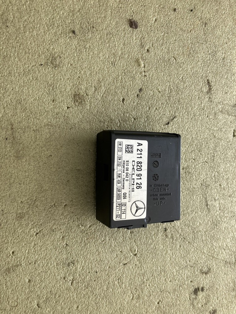 Mercedes Theft Alarm Security Control Module A2118209126 Oem