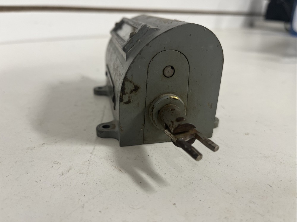 Working Veeder Root Mechanical 6-Digit Display Counter USA