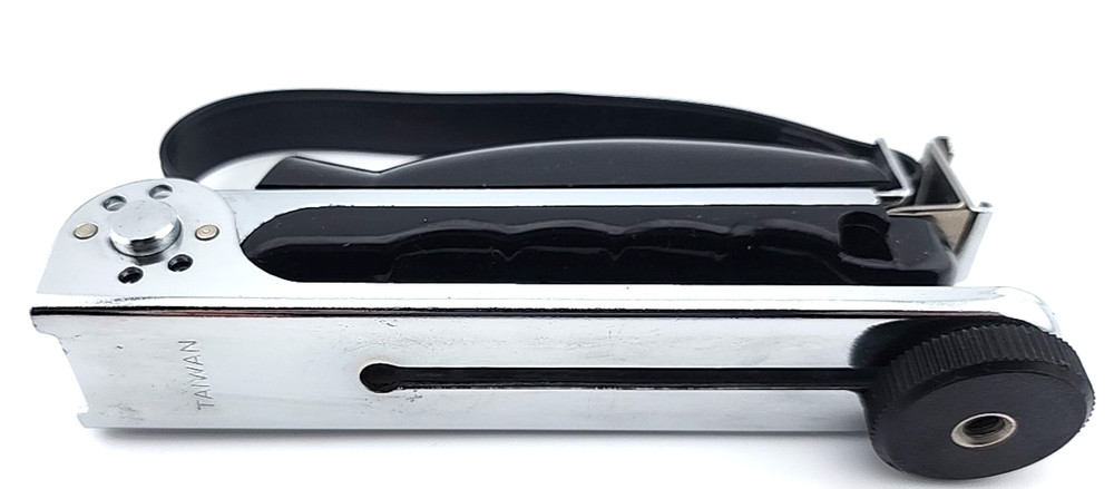 Pistol Grip Camera Bracket with Hand Strap – Universal Mount – Stabilizer Grip