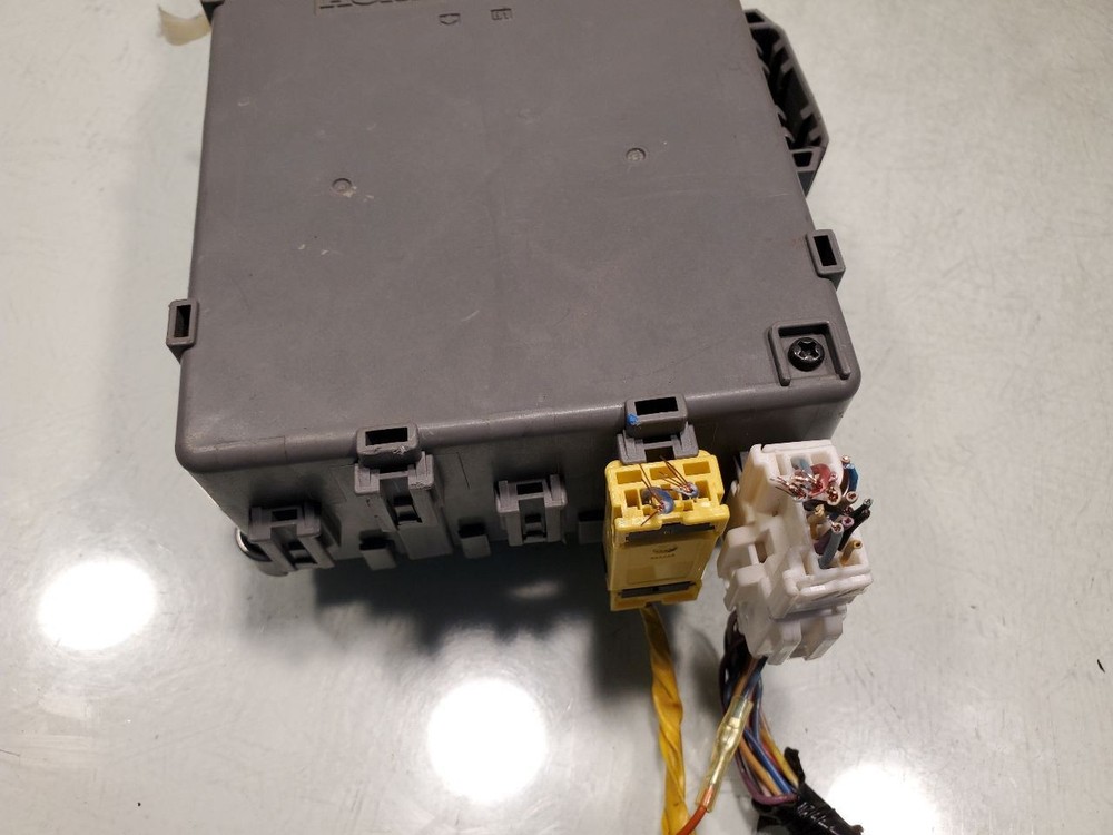 ODYSSEY 2017 Fuse Box Cabin 57581