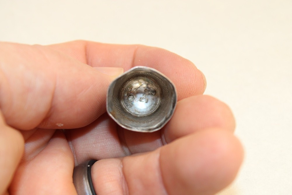 Vintage Sterling Silver Thimble - antique sewing thimble