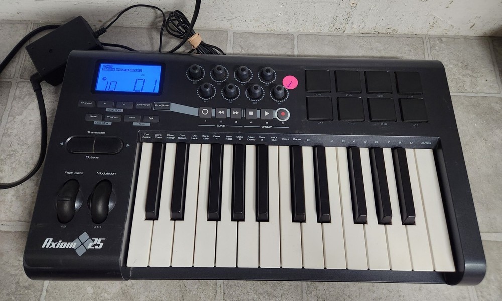 M-Audio AXIOM 25 Key USB MIDI Keyboard Controller