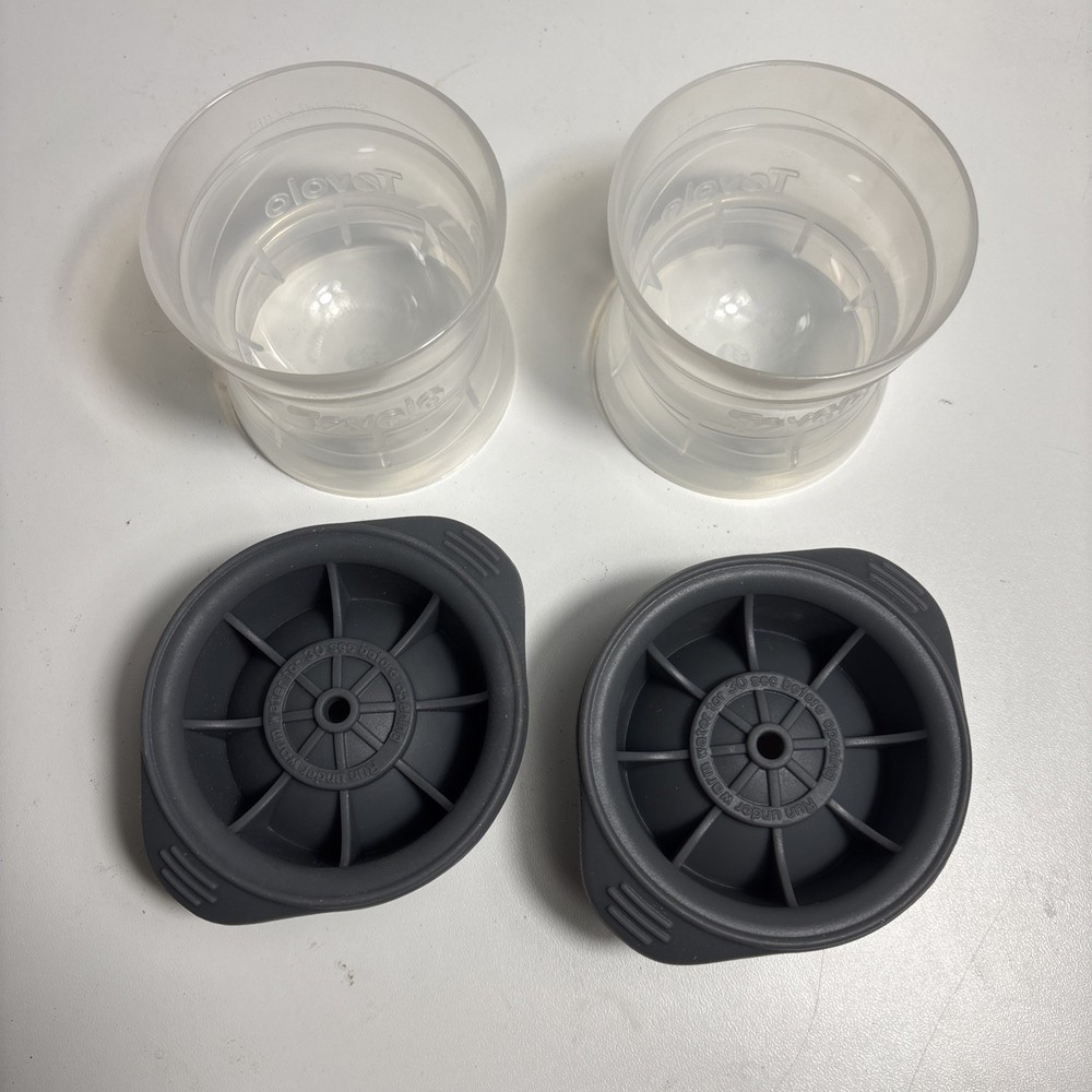 Williams-Sonoma Stackable Tovolo 2.5" Ice Sphere Molds Flexible Silicone 2-Pack