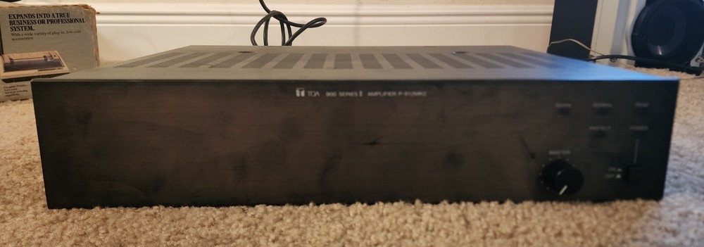 Toa Electronics P-912MK2 Amplifier 900 Series Tested Powers On