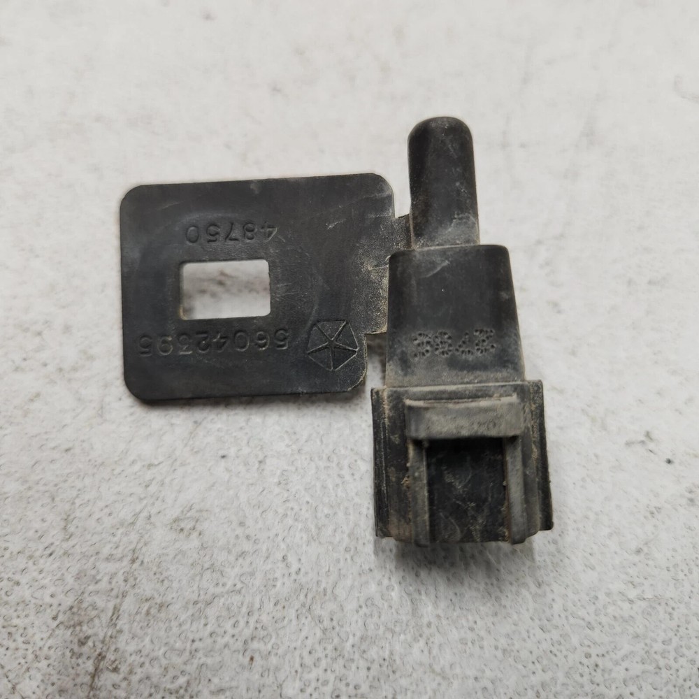 05-23 Chrysler 300C Ambient Temperature Control Sensor OEM 56042395