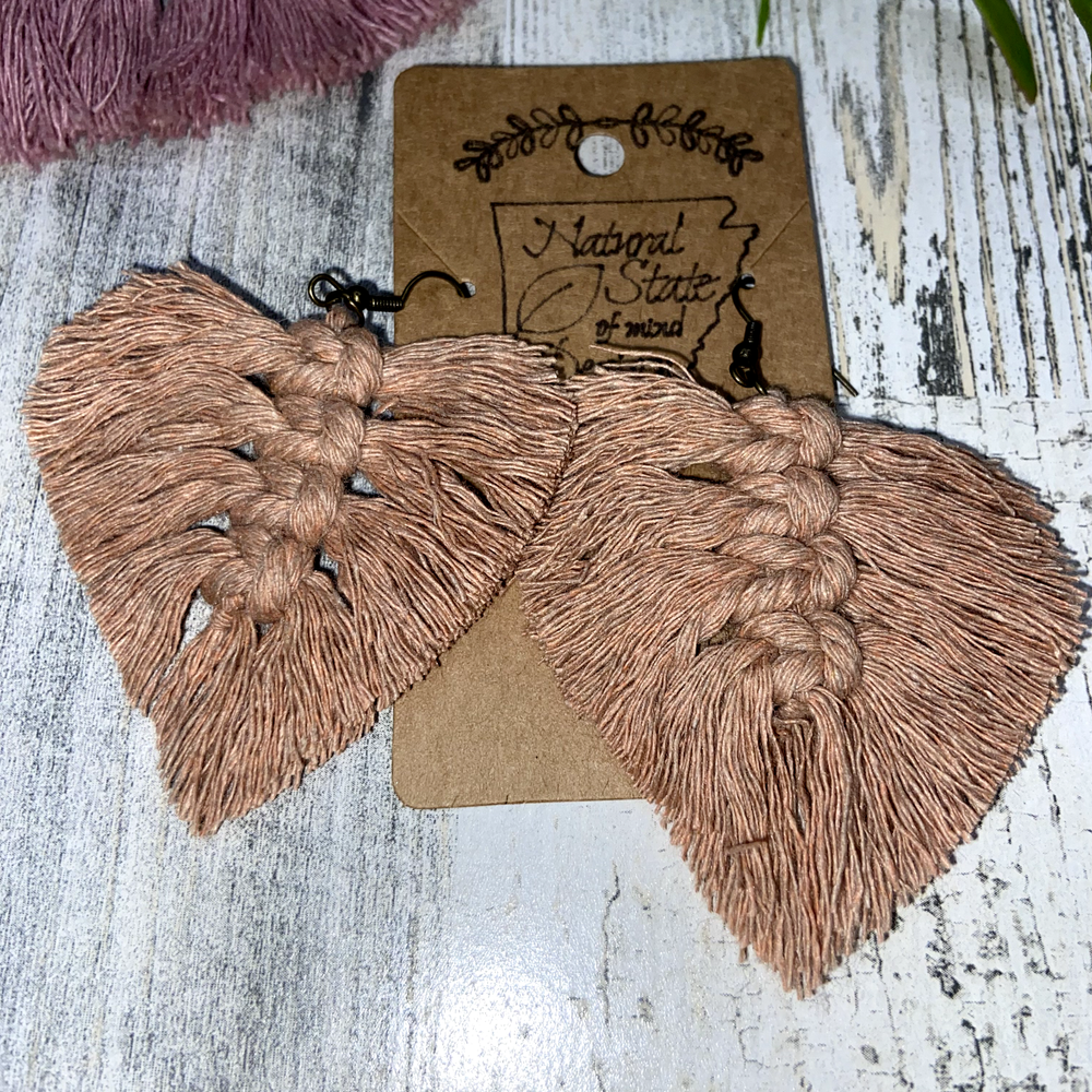 Handmade Boho Macrame Feather Leaf Dangle Earrings Tan