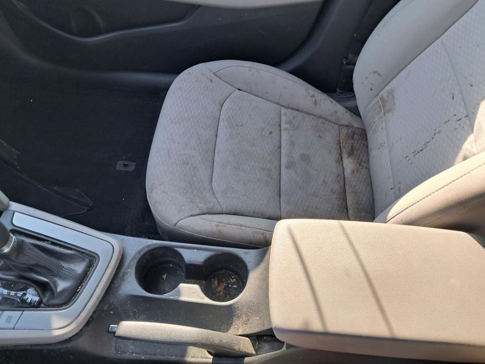 ELANTRA 2020 Glove Box 4789139