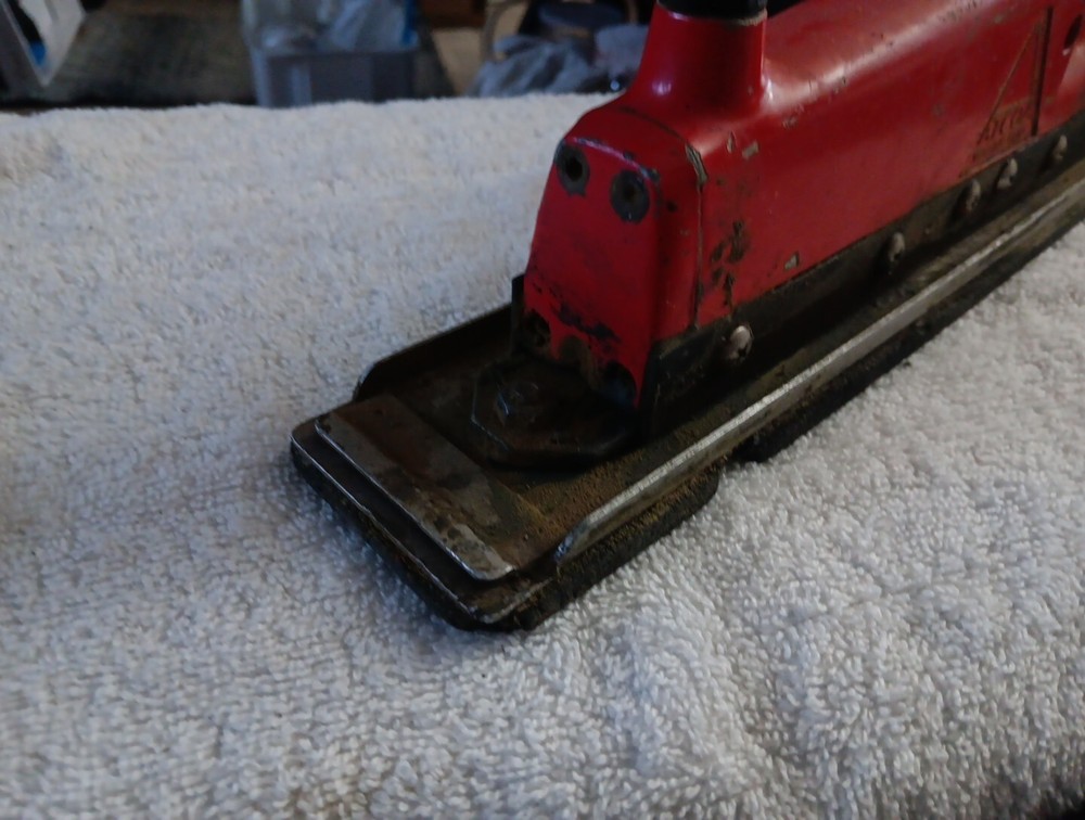 Atcoa Viking Dual Piston Straight Line Sander