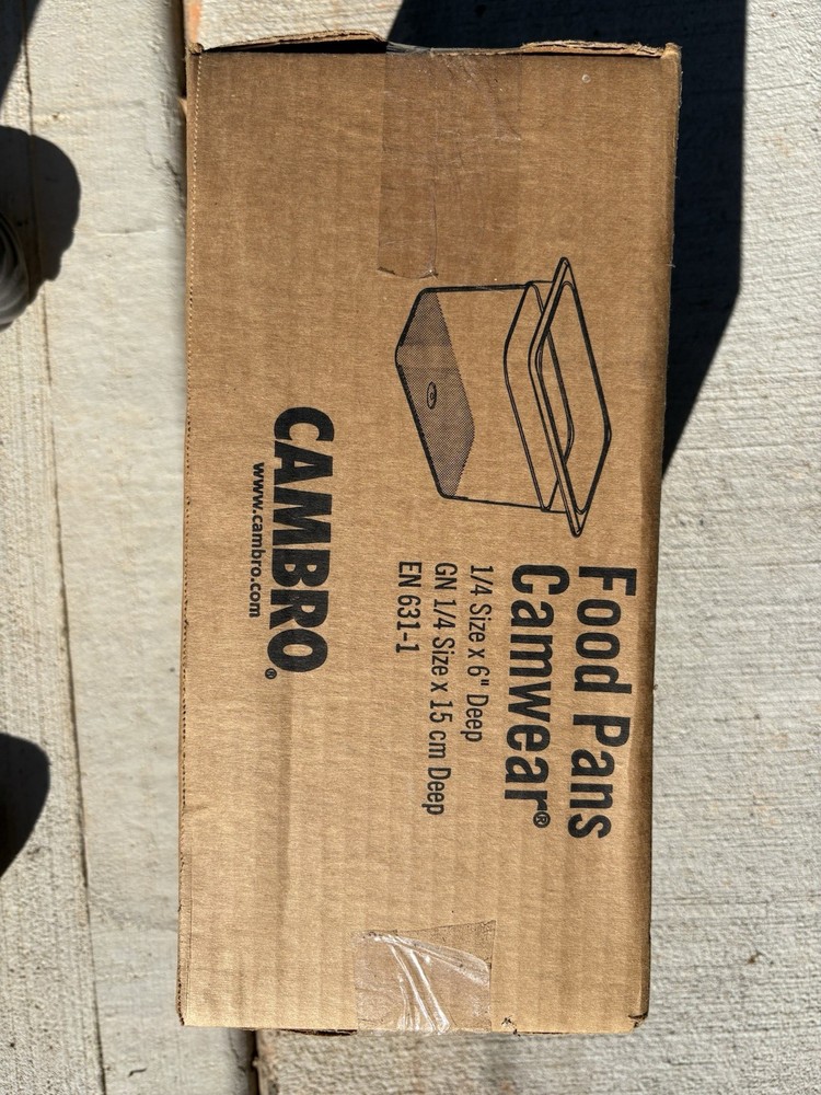 Cambro Pans