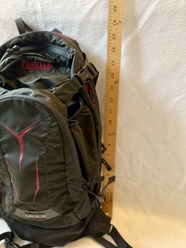 Camelbak M.U.L.E. Hydration Backpack Black/Red With Water Bladder 70oz.