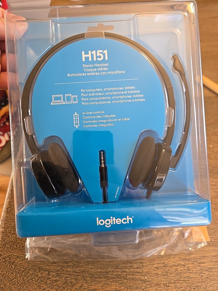 Logitech H151 Stereo Multi Device Headset with In Line Controls New OEM See All
