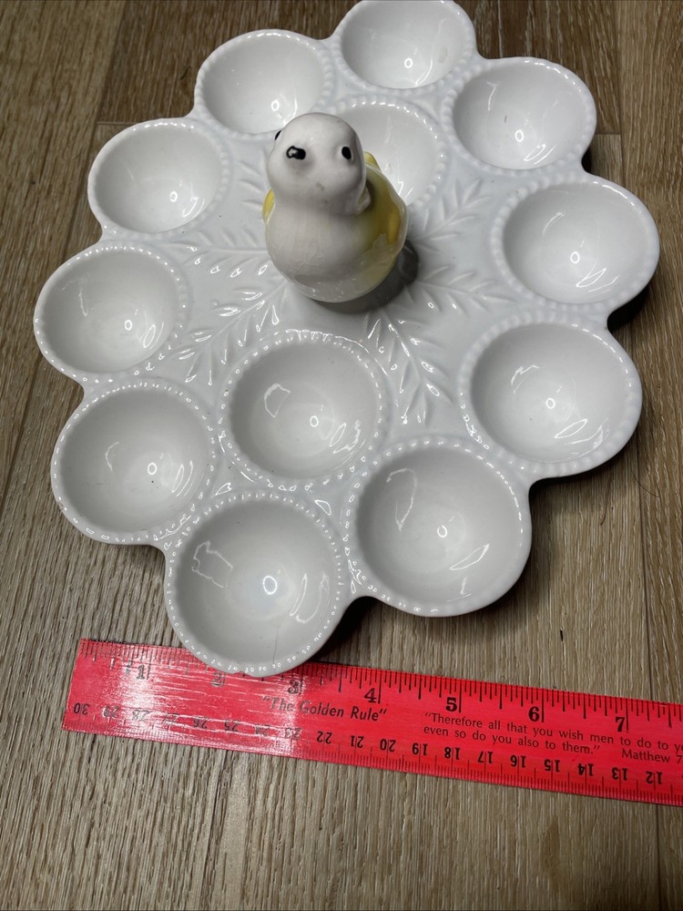 Easter Egg Ceramic Dish Chick In Center Vintage (Holds 12 Eggs)