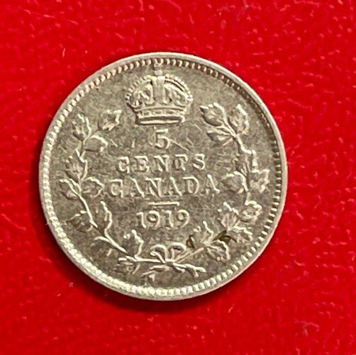 1919 Canada 5 Cent Silver World Coin. ENN Coins